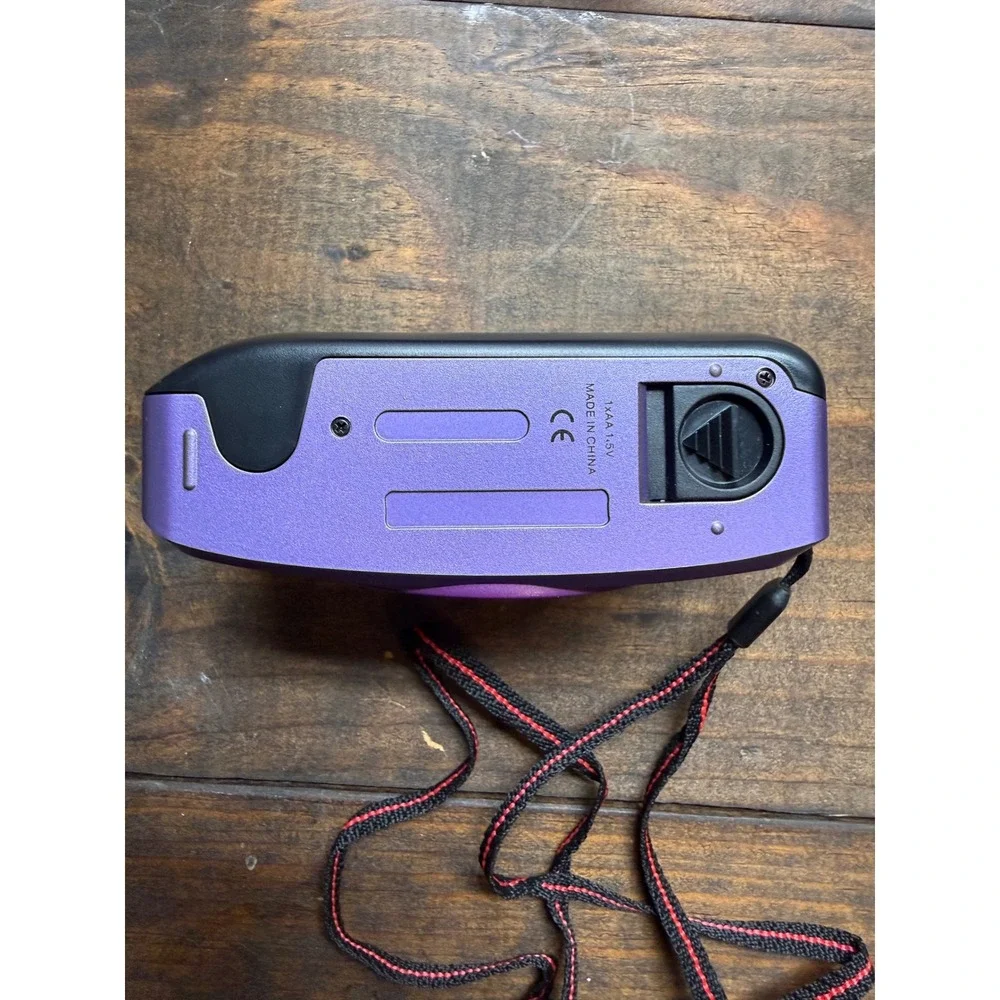 Le Clic Film Camera OS 35mm Point Shoot Purple Flash LC18 EV Case 1084 UNTESTED